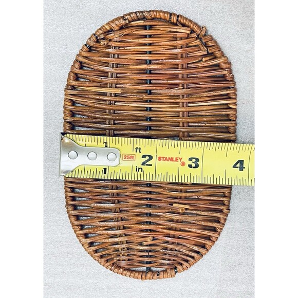 Vintage Hallmark Fall Harvest Pilgrim Chipmunk Salt & Pepper Shakers w/ Tray - Picture 8 of 11